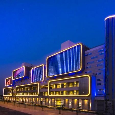 Hotel Avaante Ahmedabad Formerly Known As The Orchid Hotel Екстер'єр фото