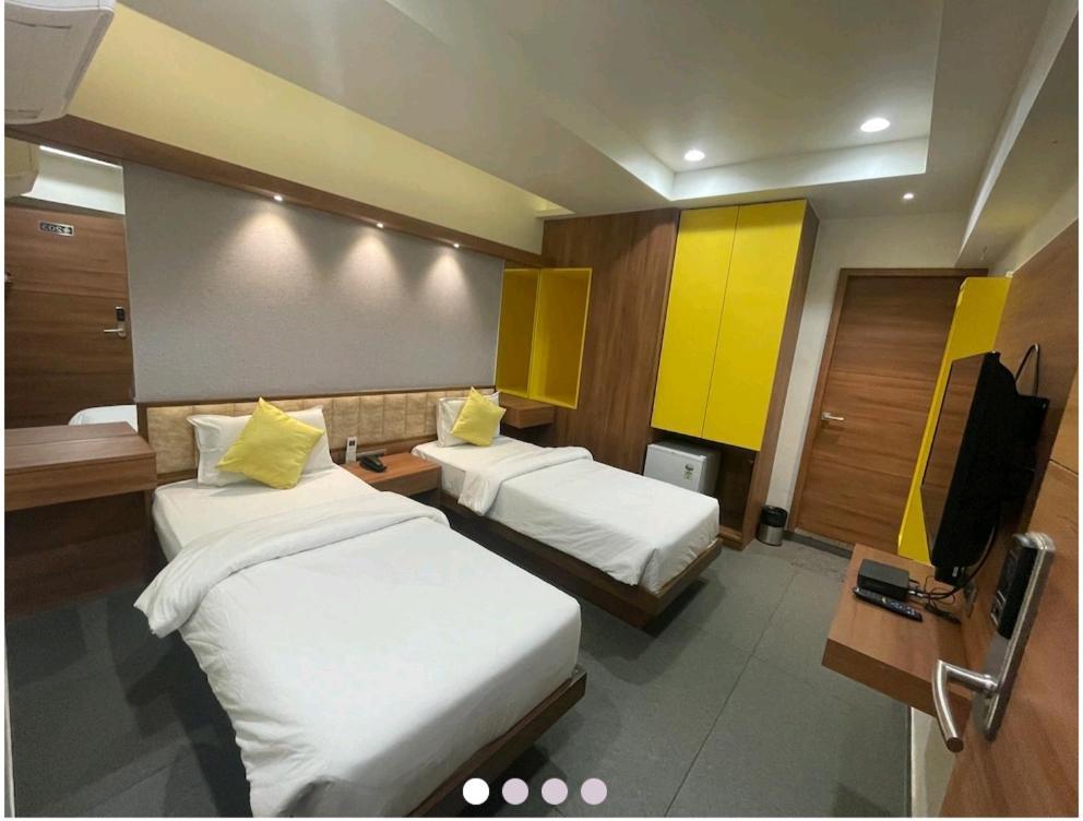 Hotel Avaante Ahmedabad Formerly Known As The Orchid Hotel Екстер'єр фото