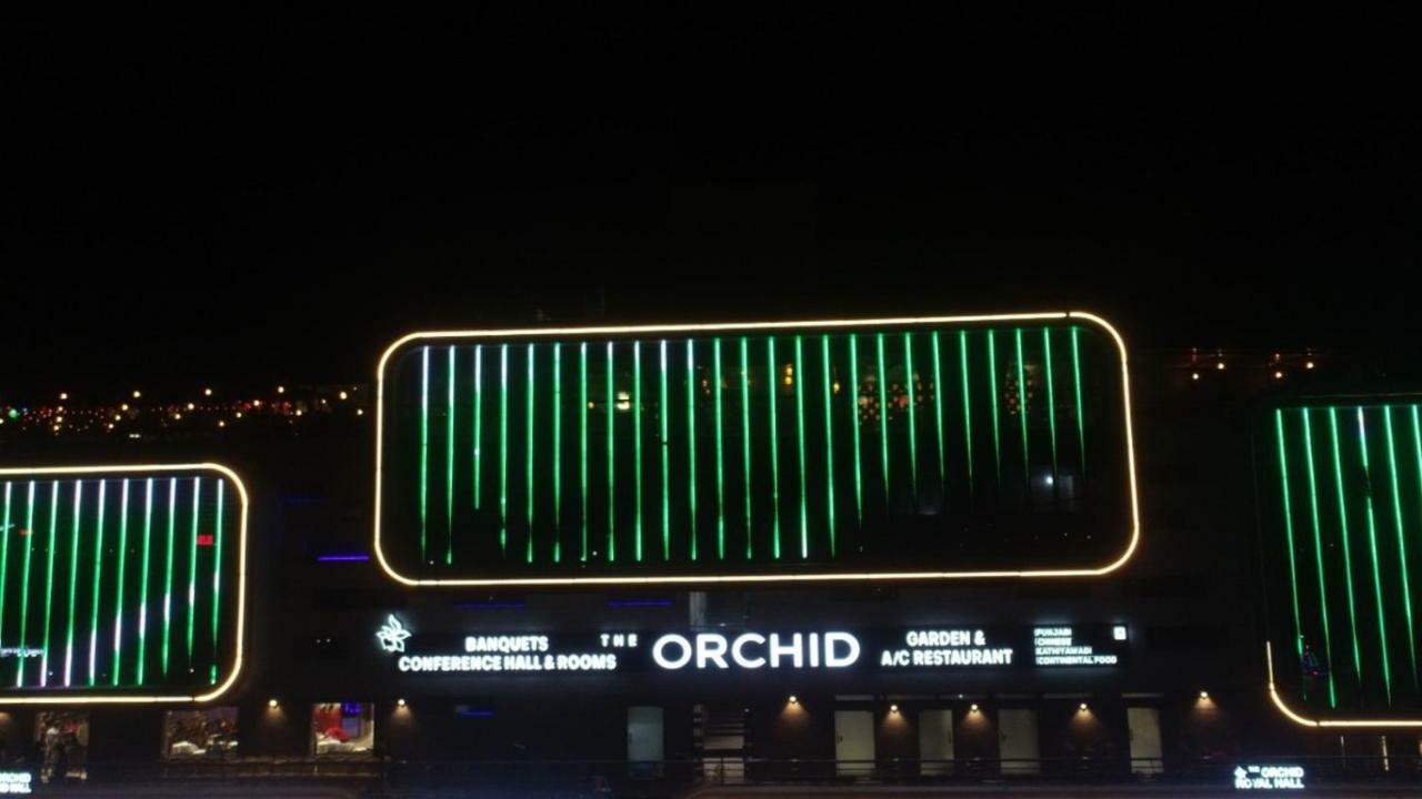 Hotel Avaante Ahmedabad Formerly Known As The Orchid Hotel Екстер'єр фото